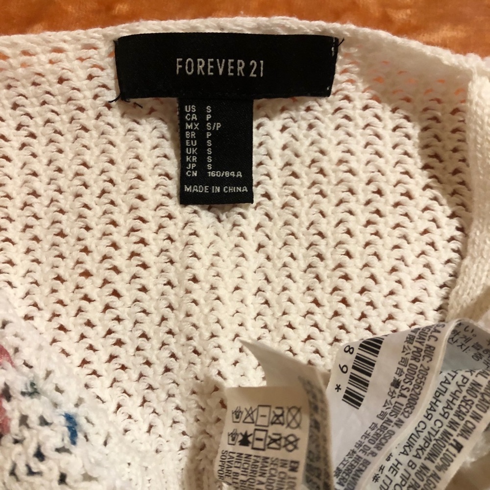 F21 Top - Picture 2 of 7